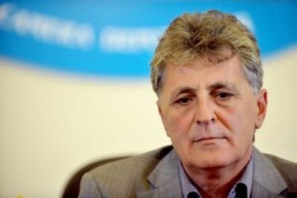 Duşa: Candidaţii la parlamentare nu au voie să ofere produse alimentare, alcool, tutun